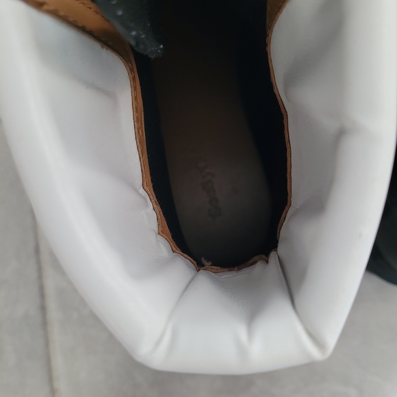 See By Chloe Black and Tan Winter Boots - Picture 3 of 4